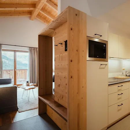 Villa Flora Mountain Lodges-3